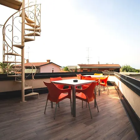 Agrifoglio Bed & Breakfast Desenzano del Garda